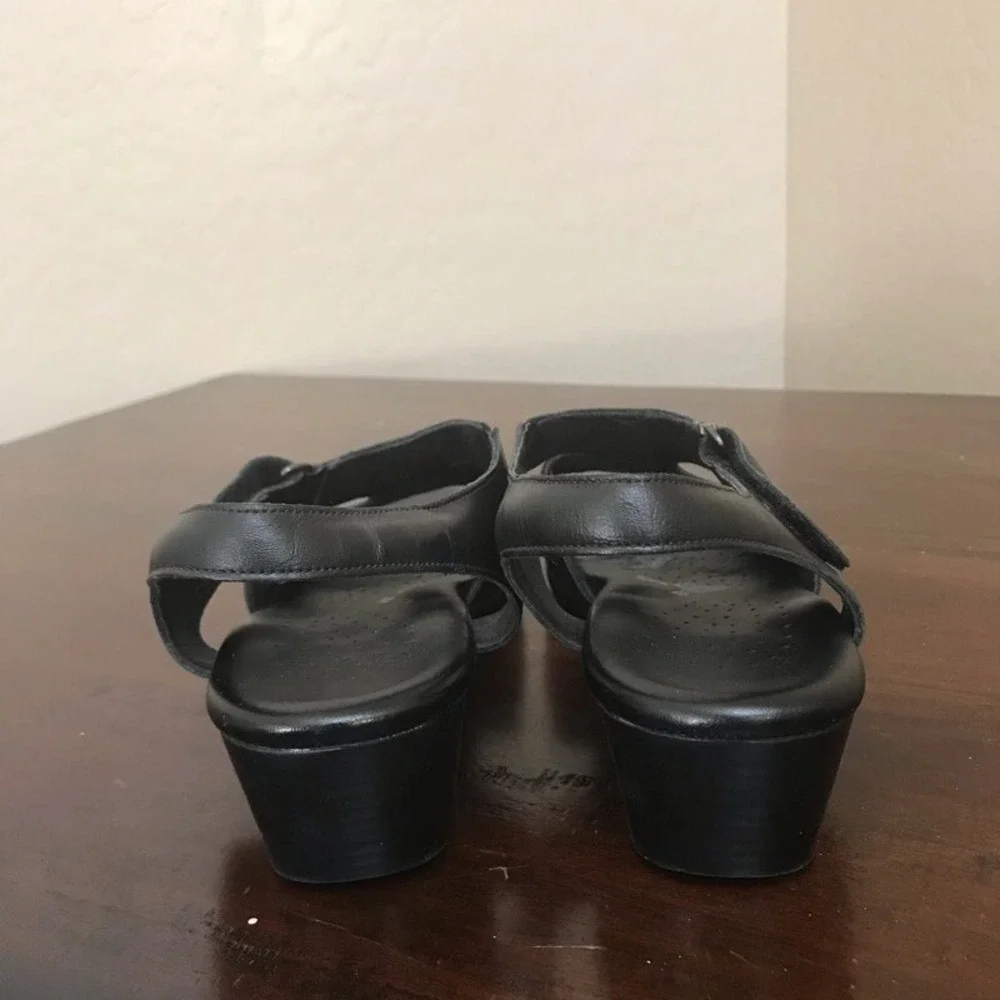 Sas Tripad Comfort Womens Slingback Sandals Black Low Block Heel Hook & Loop 9 N